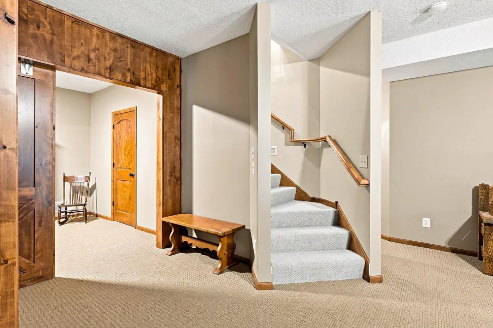 953 Firesteed Ridge Waconia, MN 55387