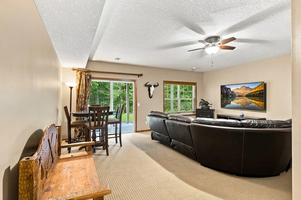 953 Firesteed Ridge Waconia, MN 55387