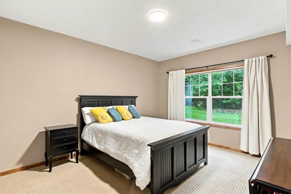 953 Firesteed Ridge Waconia, MN 55387