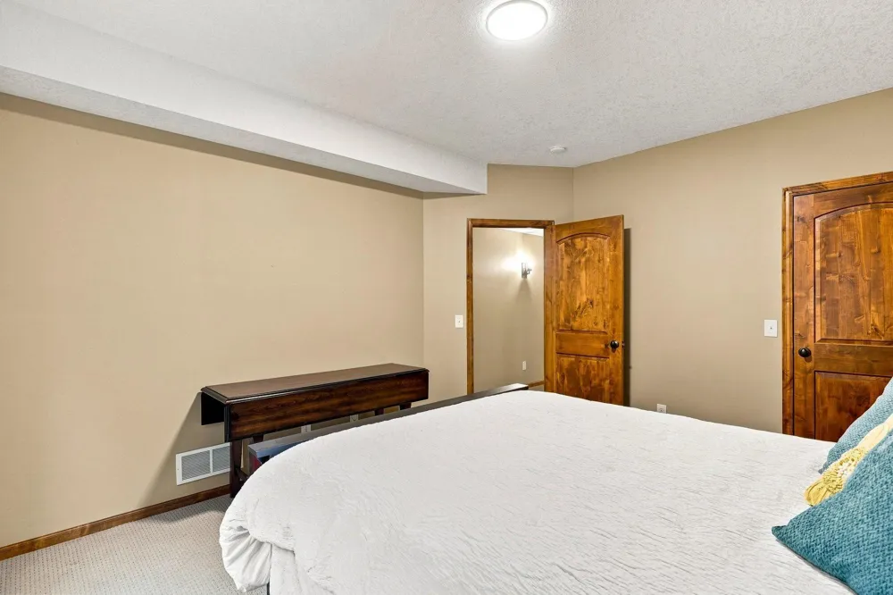 953 Firesteed Ridge Waconia, MN 55387