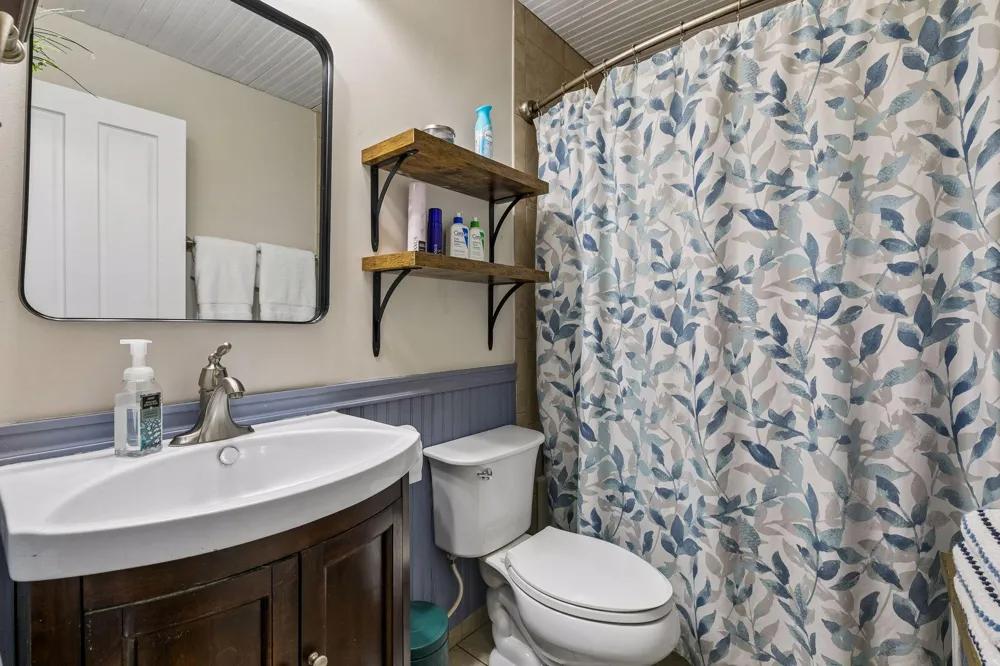 17540 Ionia Path Lakeville, MN 55044