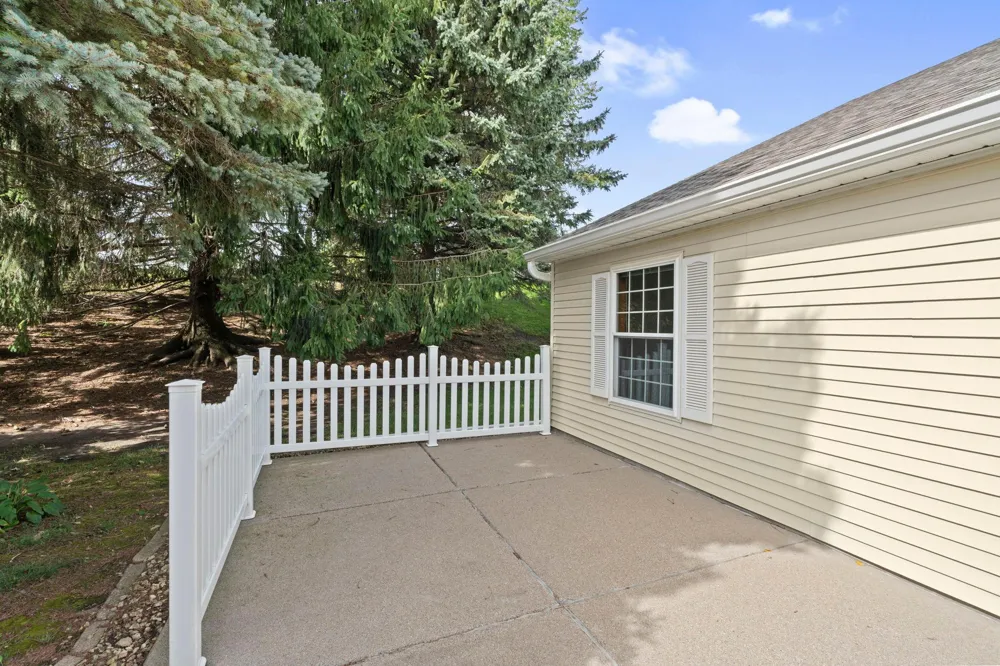 6939 Inverness Court #43 Inver Grove Heights, MN 55077