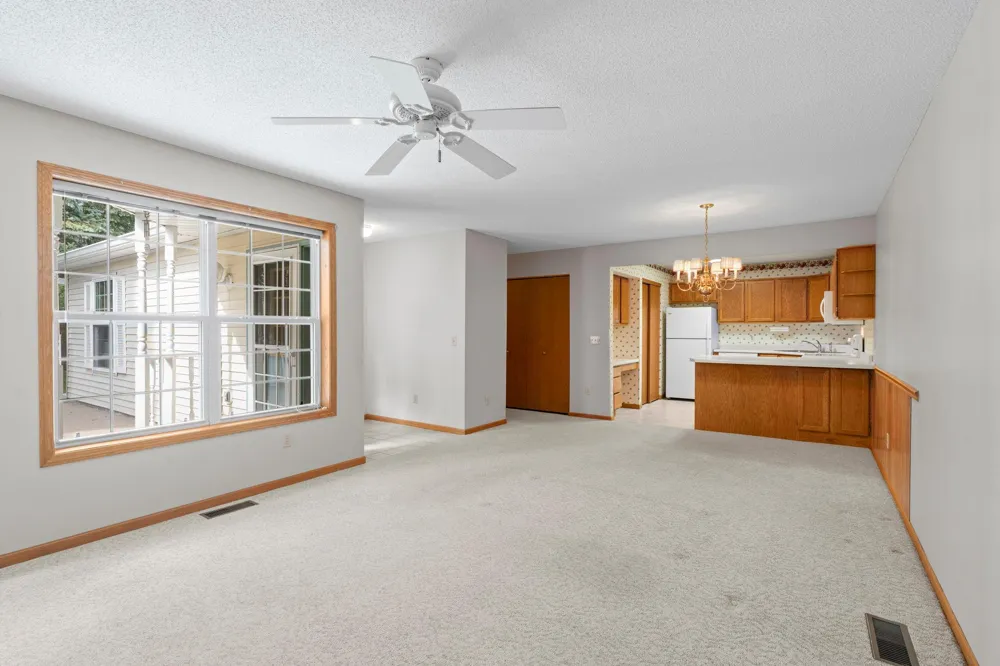 6939 Inverness Court #43 Inver Grove Heights, MN 55077