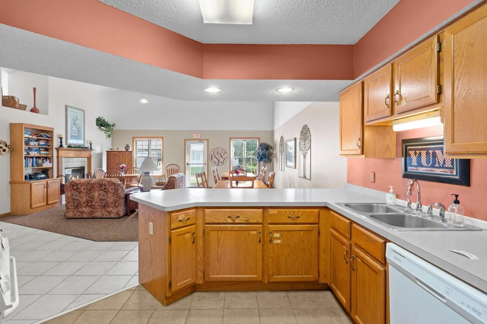 6939 Inverness Court #43 Inver Grove Heights, MN 55077