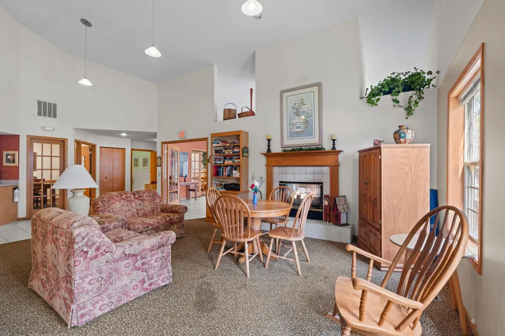 6939 Inverness Court #43 Inver Grove Heights, MN 55077