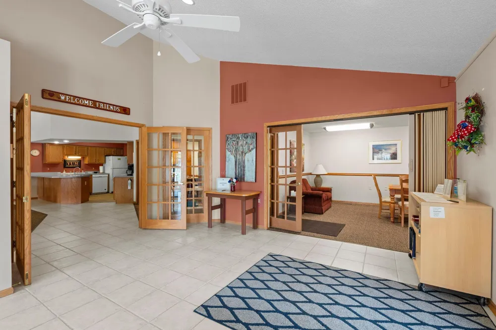 6939 Inverness Court #43 Inver Grove Heights, MN 55077