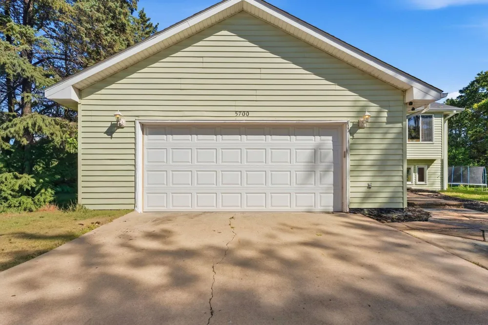 5700 Lexington Avenue Shoreview, MN 55126