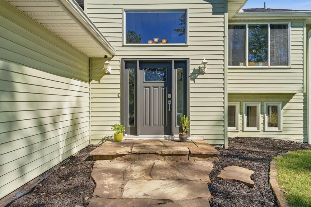 5700 Lexington Avenue Shoreview, MN 55126