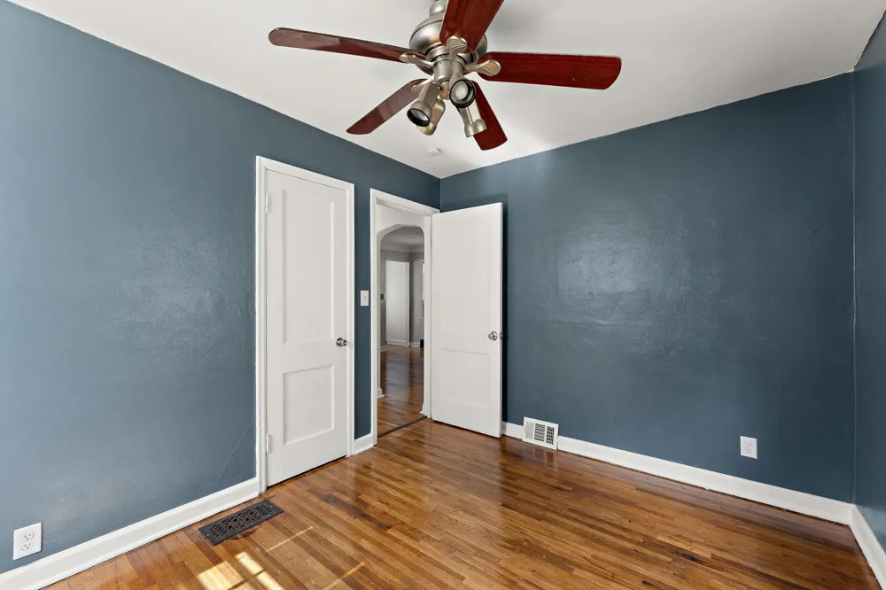225 Richmond Street W South Saint Paul, MN 55075