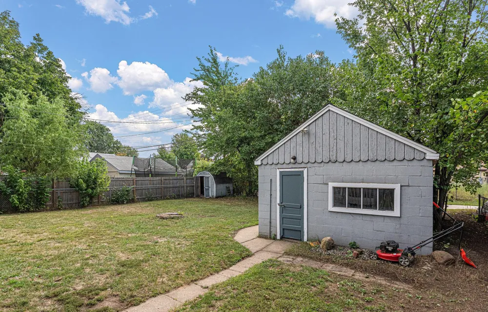 225 Richmond Street W South Saint Paul, MN 55075