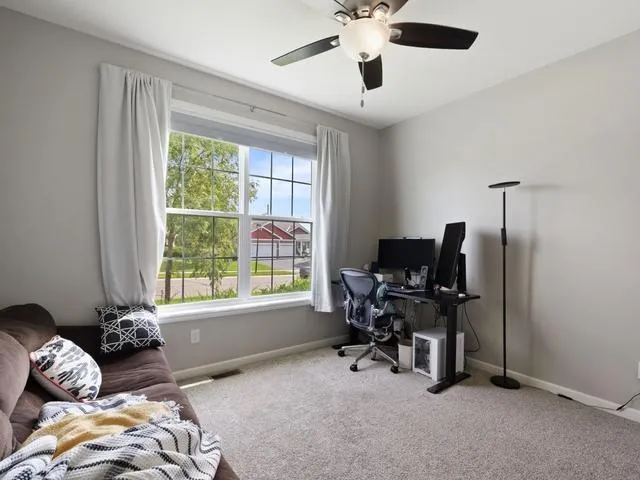20897 Glade Avenue Lakeville, MN 55044