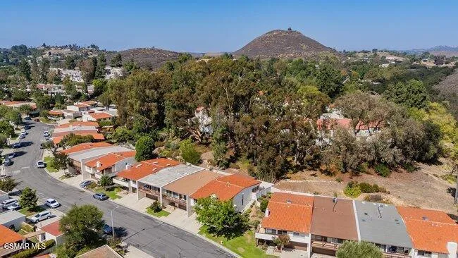 784 Woodlawn Drive Thousand Oaks, CA 91360