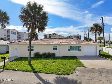 2 Breezeway Drive