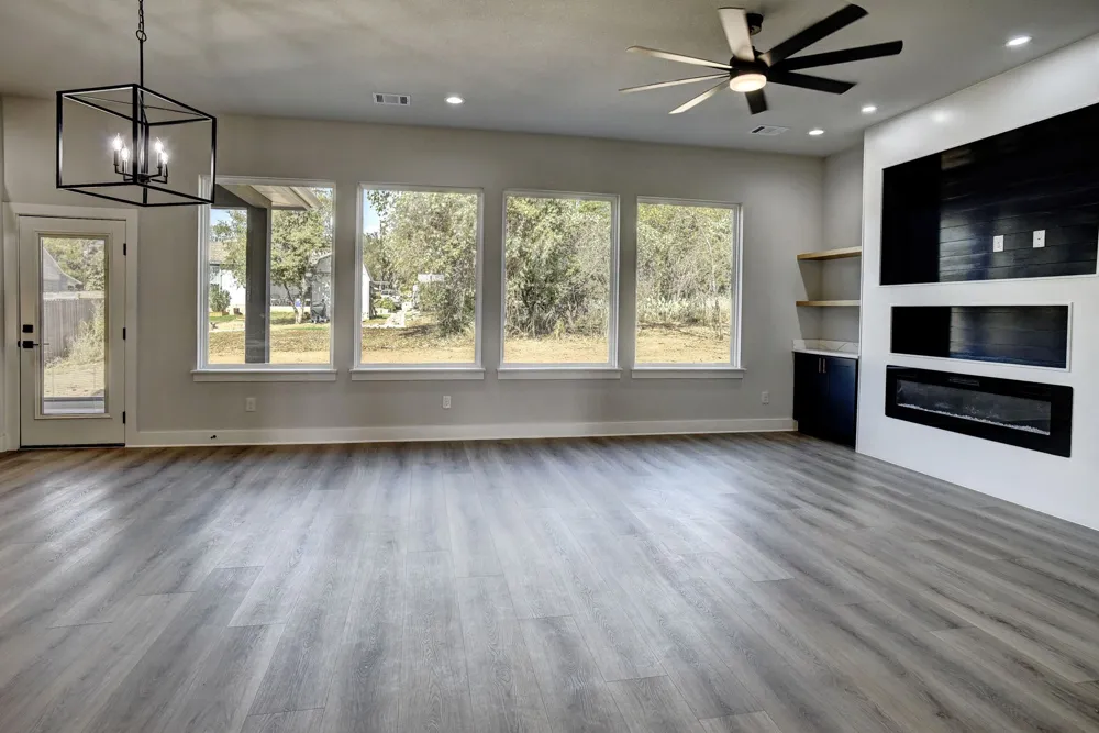 146 Waimanalo Lane Bastrop, TX 78602