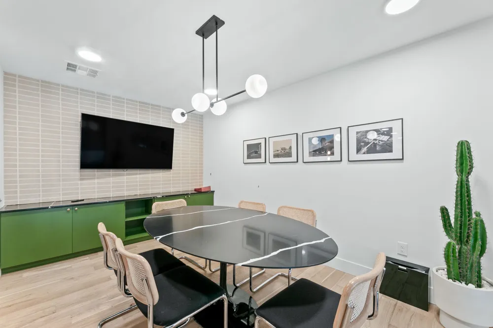1701 Simond Avenue #407 Austin, TX 78723