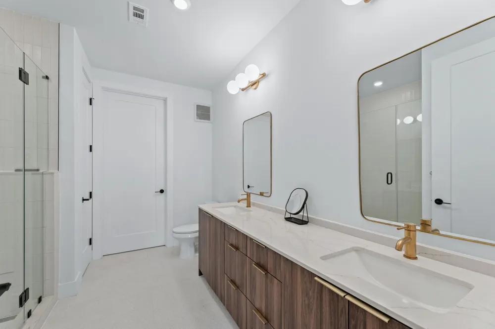 1701 Simond Avenue #407 Austin, TX 78723