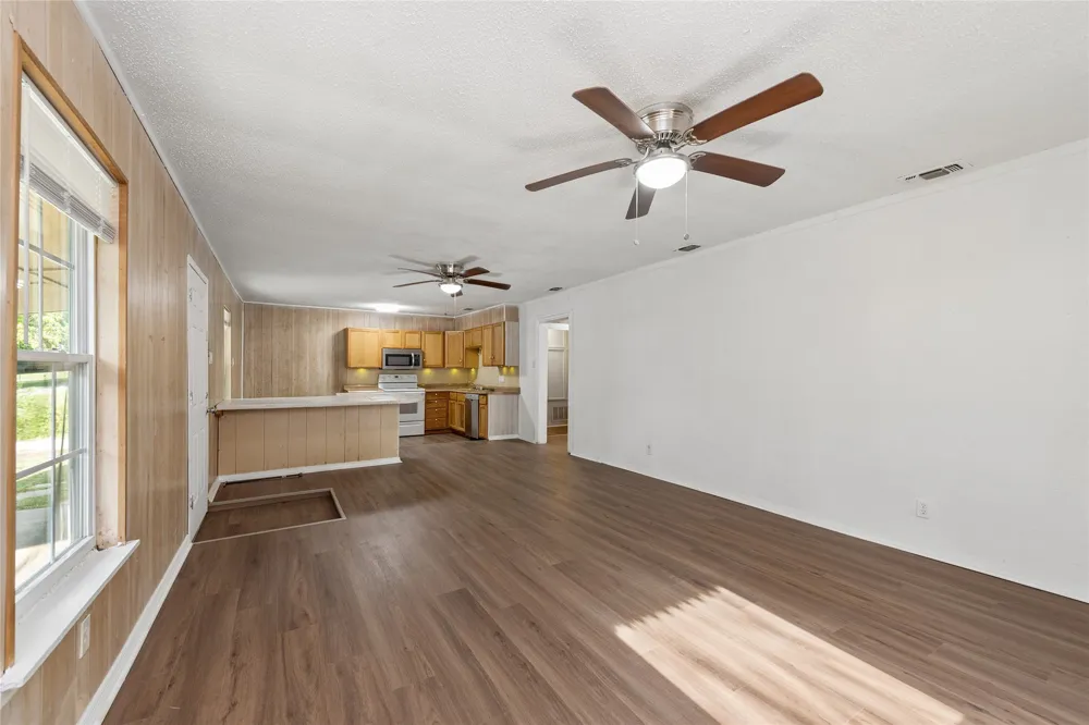 4171 Broken Bow Drive Lone Oak, TX 75453