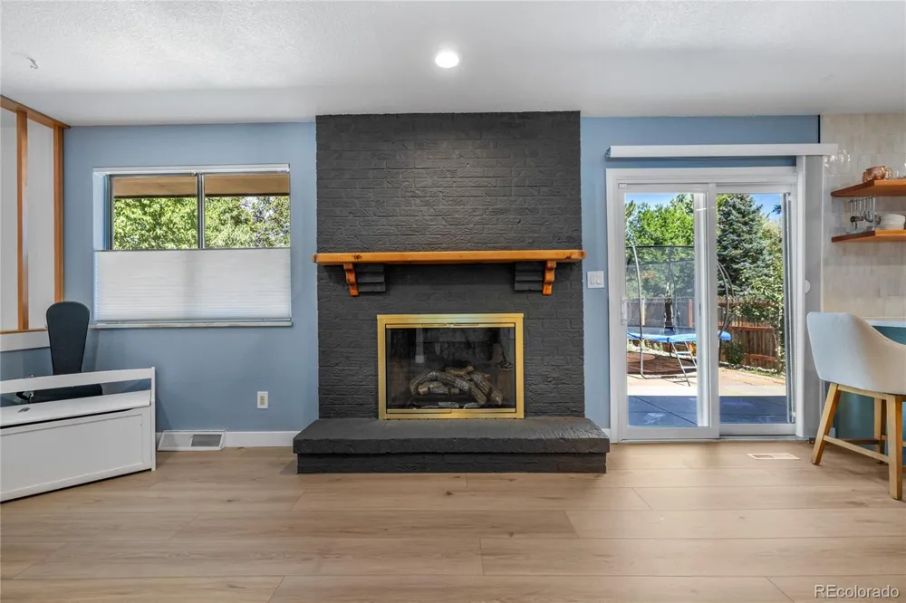 10579 W Warren Drive Lakewood, CO 80227