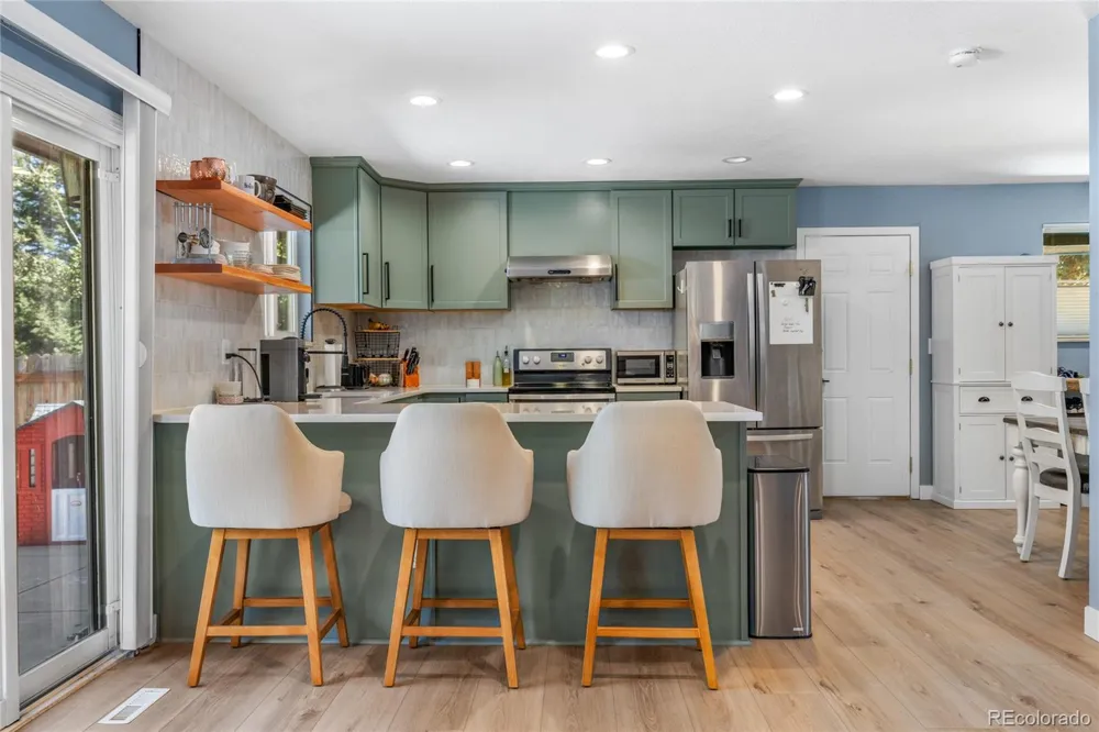 10579 W Warren Drive Lakewood, CO 80227
