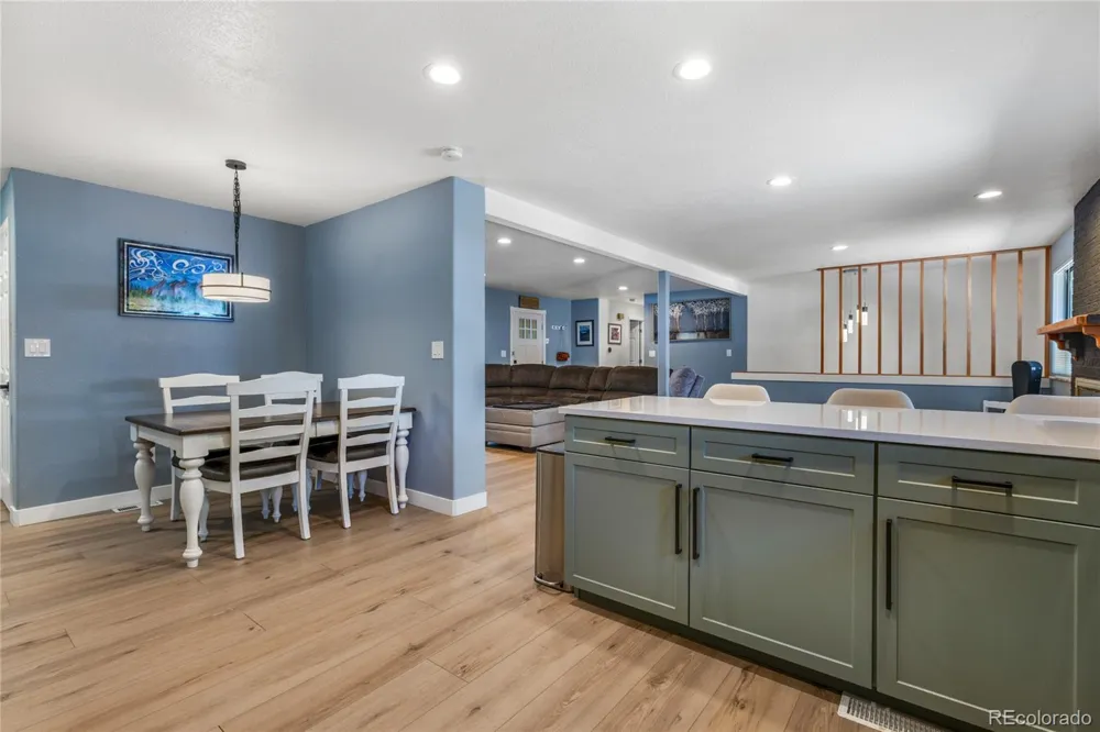 10579 W Warren Drive Lakewood, CO 80227