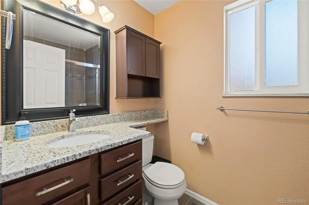 10579 W Warren Drive Lakewood, CO 80227