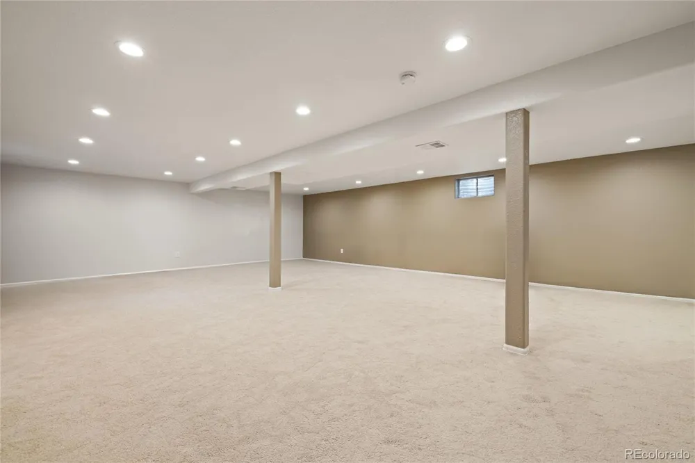 10579 W Warren Drive Lakewood, CO 80227