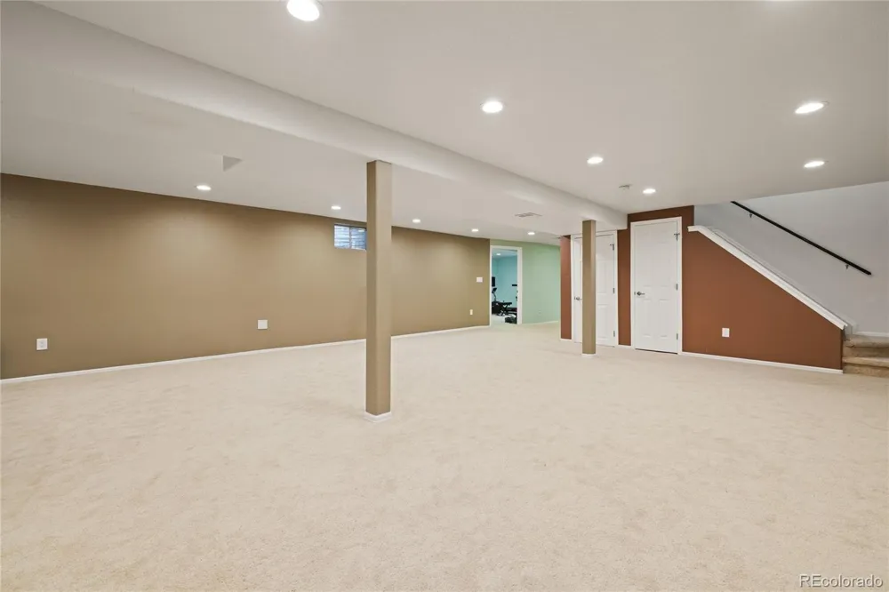 10579 W Warren Drive Lakewood, CO 80227
