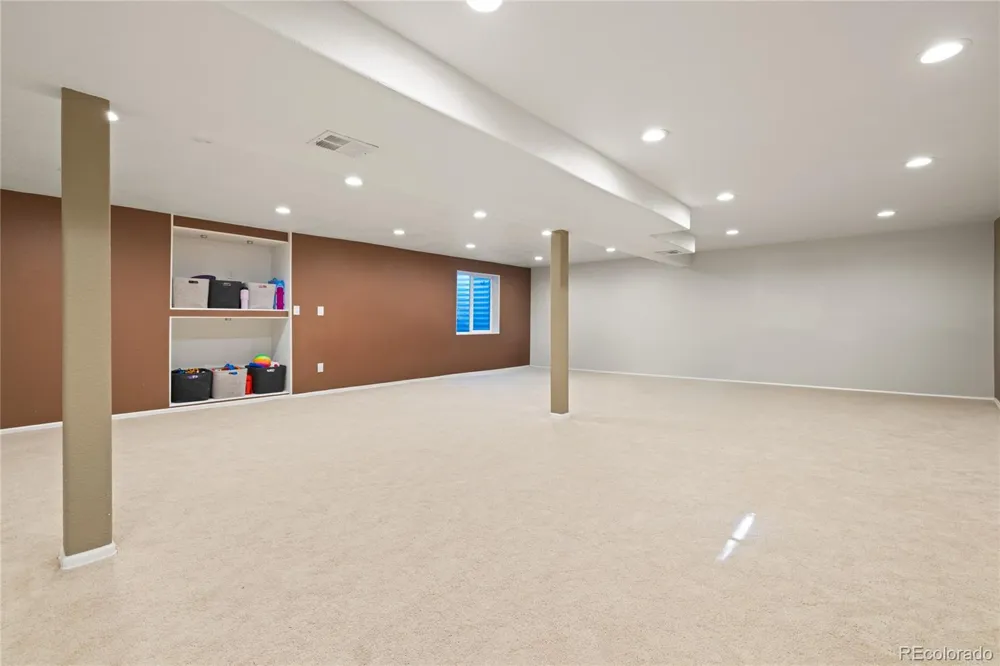10579 W Warren Drive Lakewood, CO 80227