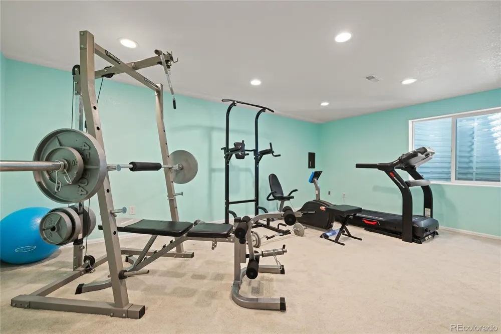 10579 W Warren Drive Lakewood, CO 80227