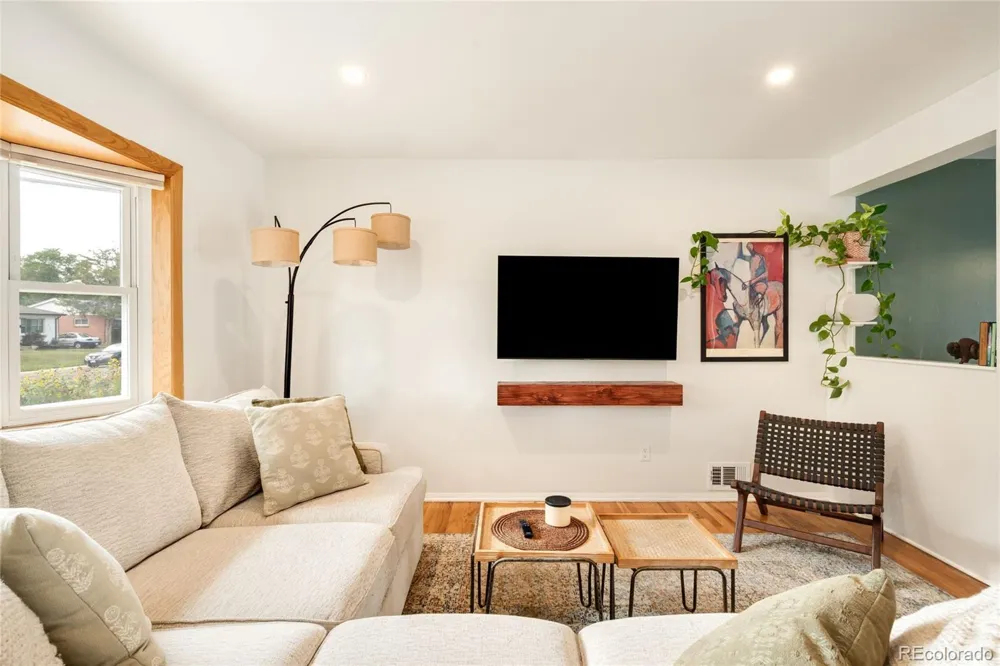 3250 S Utica Street Denver, CO 80236