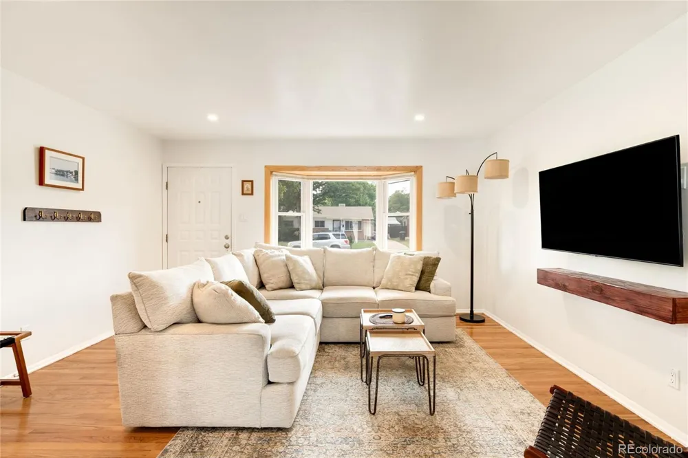 3250 S Utica Street Denver, CO 80236