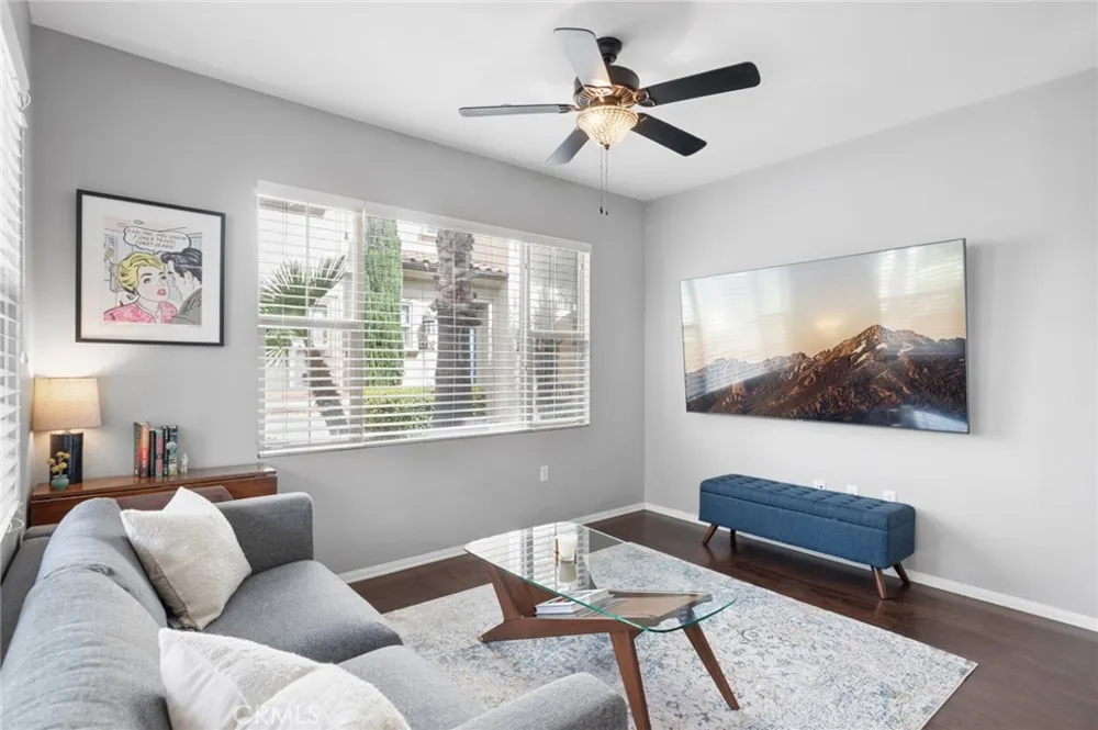 521 S Kroeger Anaheim, CA 92805