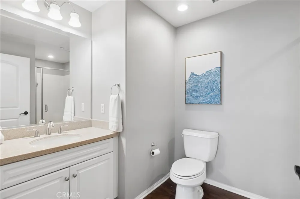 521 S Kroeger Anaheim, CA 92805