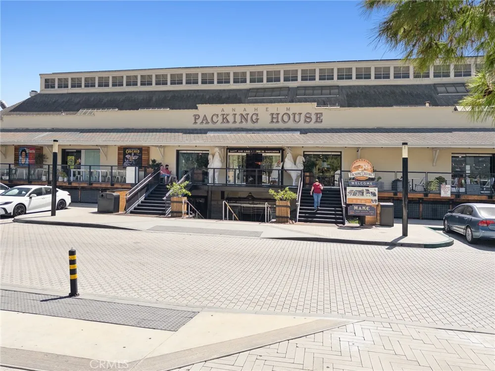521 S Kroeger Anaheim, CA 92805