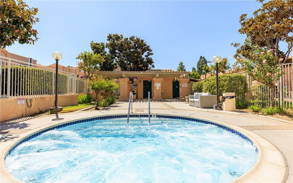 18844 Vista Del Canon #G Newhall, CA 91321
