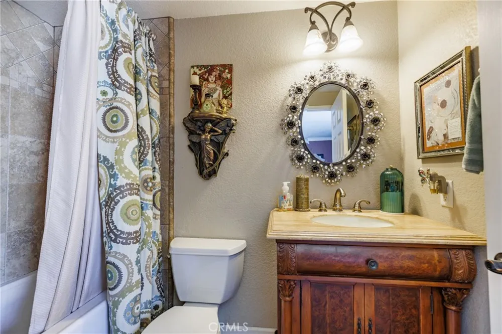 18844 Vista Del Canon #G Newhall, CA 91321