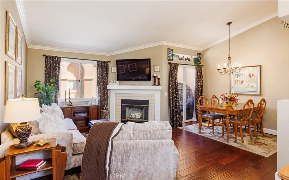 18844 Vista Del Canon #G Newhall, CA 91321