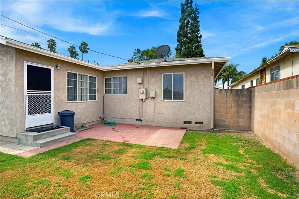 13337 Trumball Whittier, CA 90605