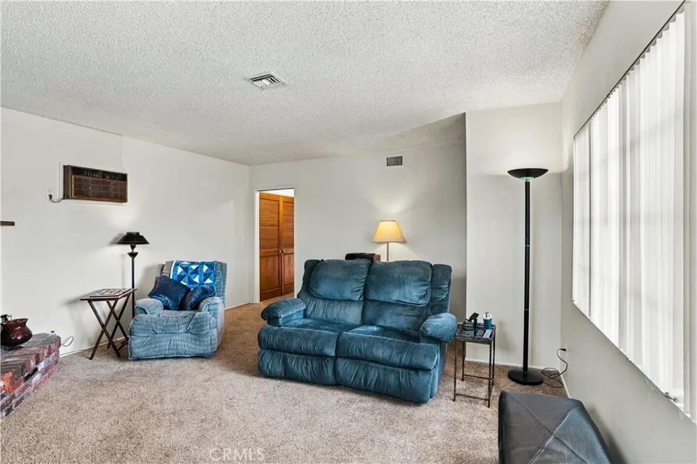 13337 Trumball Whittier, CA 90605