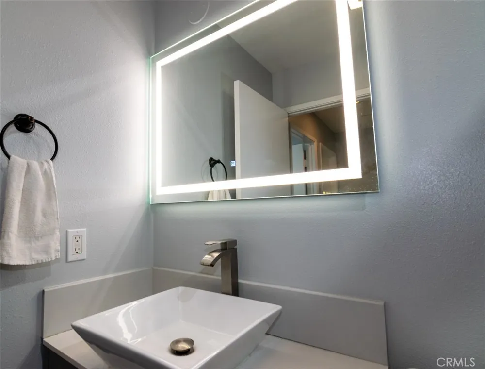 2410 Alcazar Street Los Angeles, CA 90033