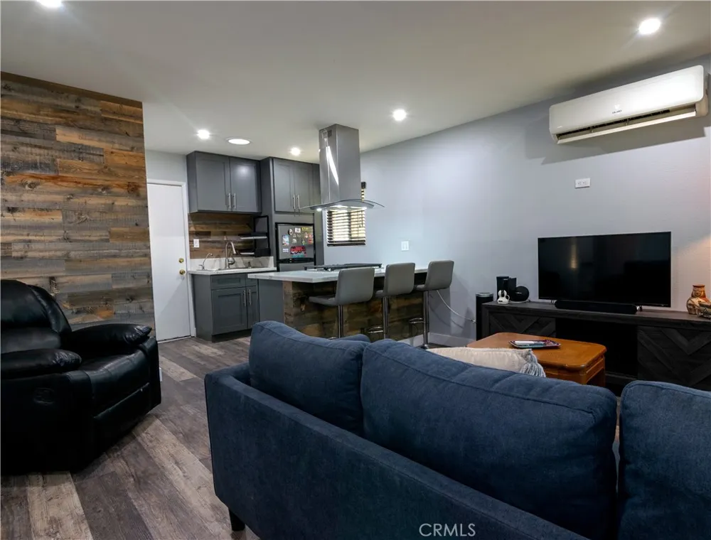 2410 Alcazar Street Los Angeles, CA 90033