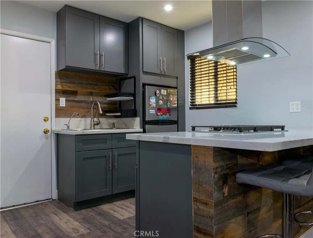 2410 Alcazar Street Los Angeles, CA 90033
