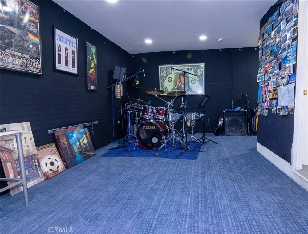 2410 Alcazar Street Los Angeles, CA 90033