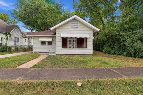 1216 Peachtree Street