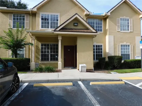 824 GRAND REGENCY POINT #102