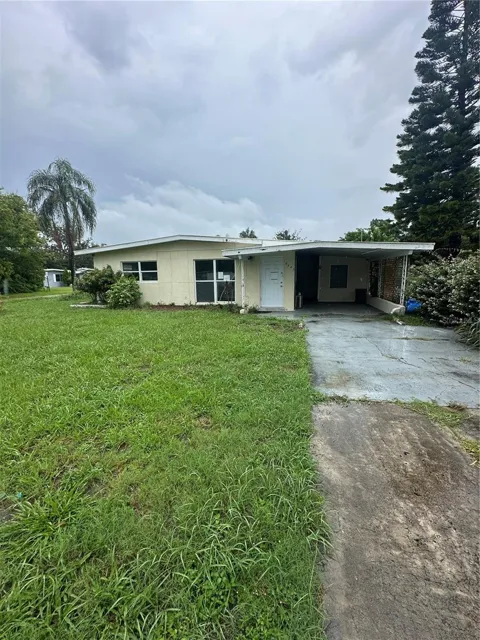 5323 CARLTON ROAD