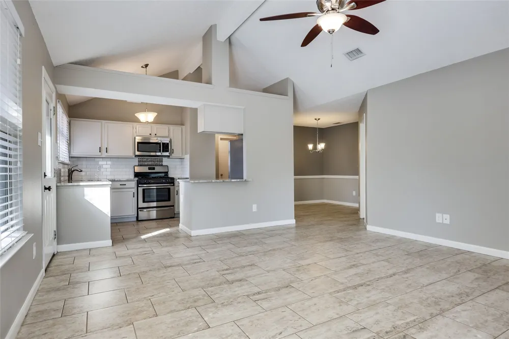 16712 VILLAGE OAK LOOP Austin, TX 78717