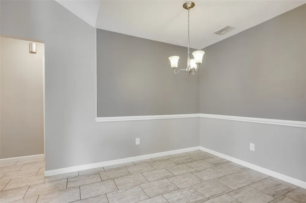 16712 VILLAGE OAK LOOP Austin, TX 78717