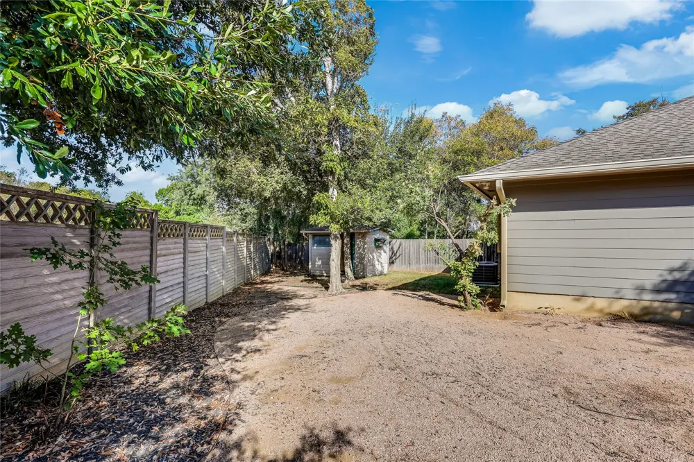 16712 VILLAGE OAK LOOP Austin, TX 78717