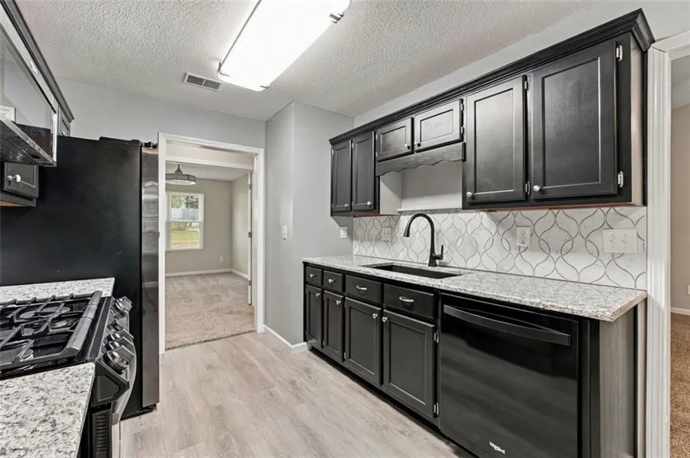 2670 Fort Apachee Trail Dacula, GA 30019